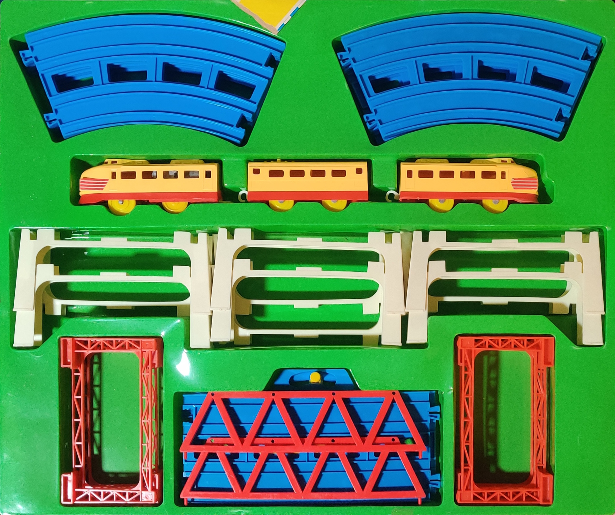 プラレール 　前スイッチ　レトロ　ふくせんプラレール 特急電車 高架つきセット Plarail Double Track Plarail Express Train with Elevated Track Set